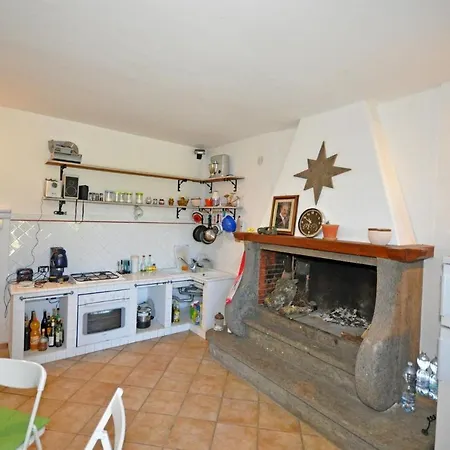 Sleeps 9 Pool Wifi Villa